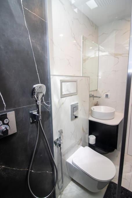 Gran Capital Top Central Apartment صوفيا المظهر الخارجي الصورة