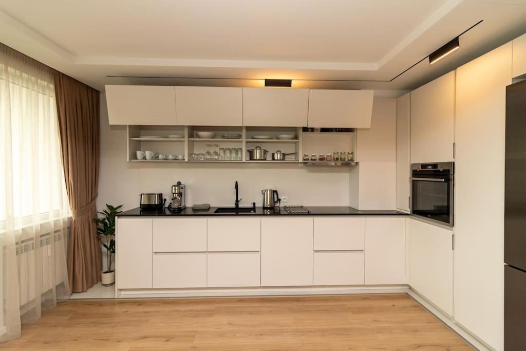 Gran Capital Top Central Apartment صوفيا المظهر الخارجي الصورة